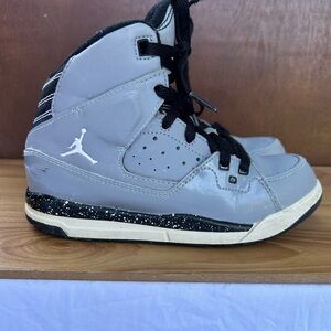 Air Jordan Kids Gray Basketball Shoes